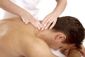 Massage als Methode zur Behandlung von zervikaler Osteochondrose